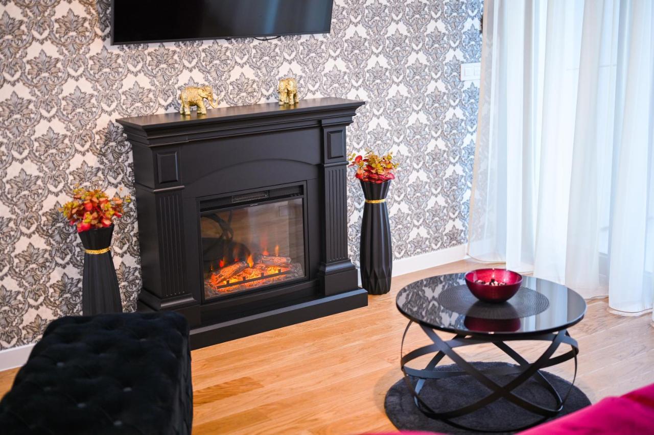 Apartman City Charm Banja Luka Ngoại thất bức ảnh