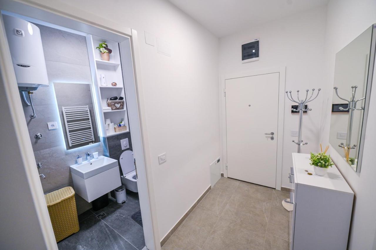 Apartman City Charm Banja Luka Ngoại thất bức ảnh
