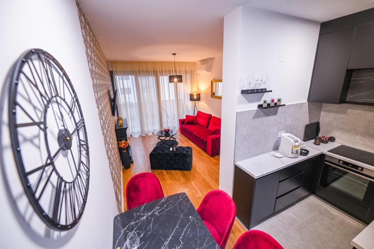 Apartman City Charm Banja Luka Ngoại thất bức ảnh