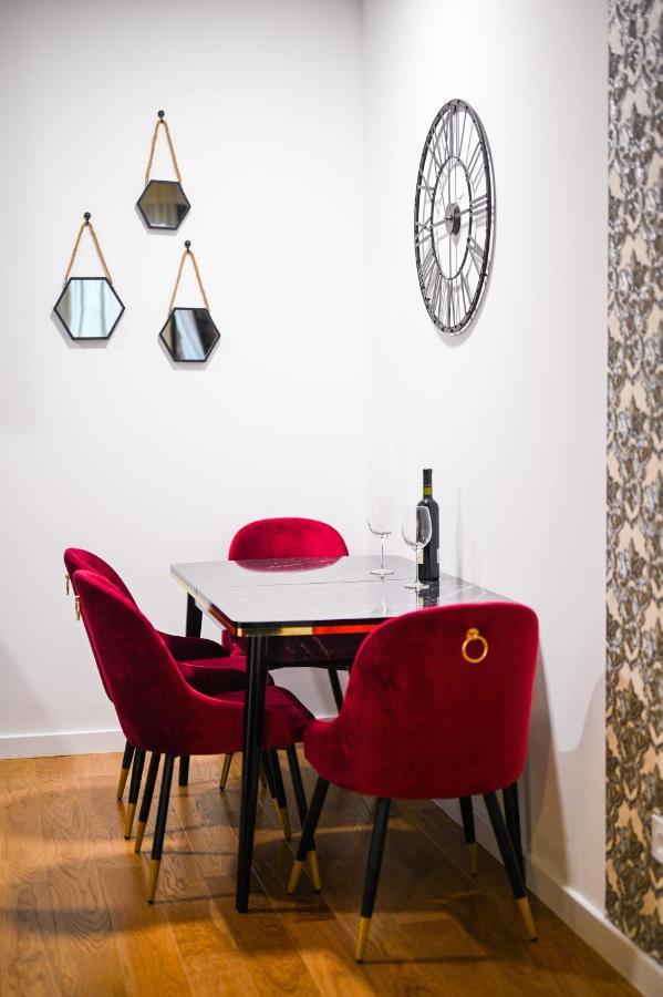 Apartman City Charm Banja Luka Ngoại thất bức ảnh