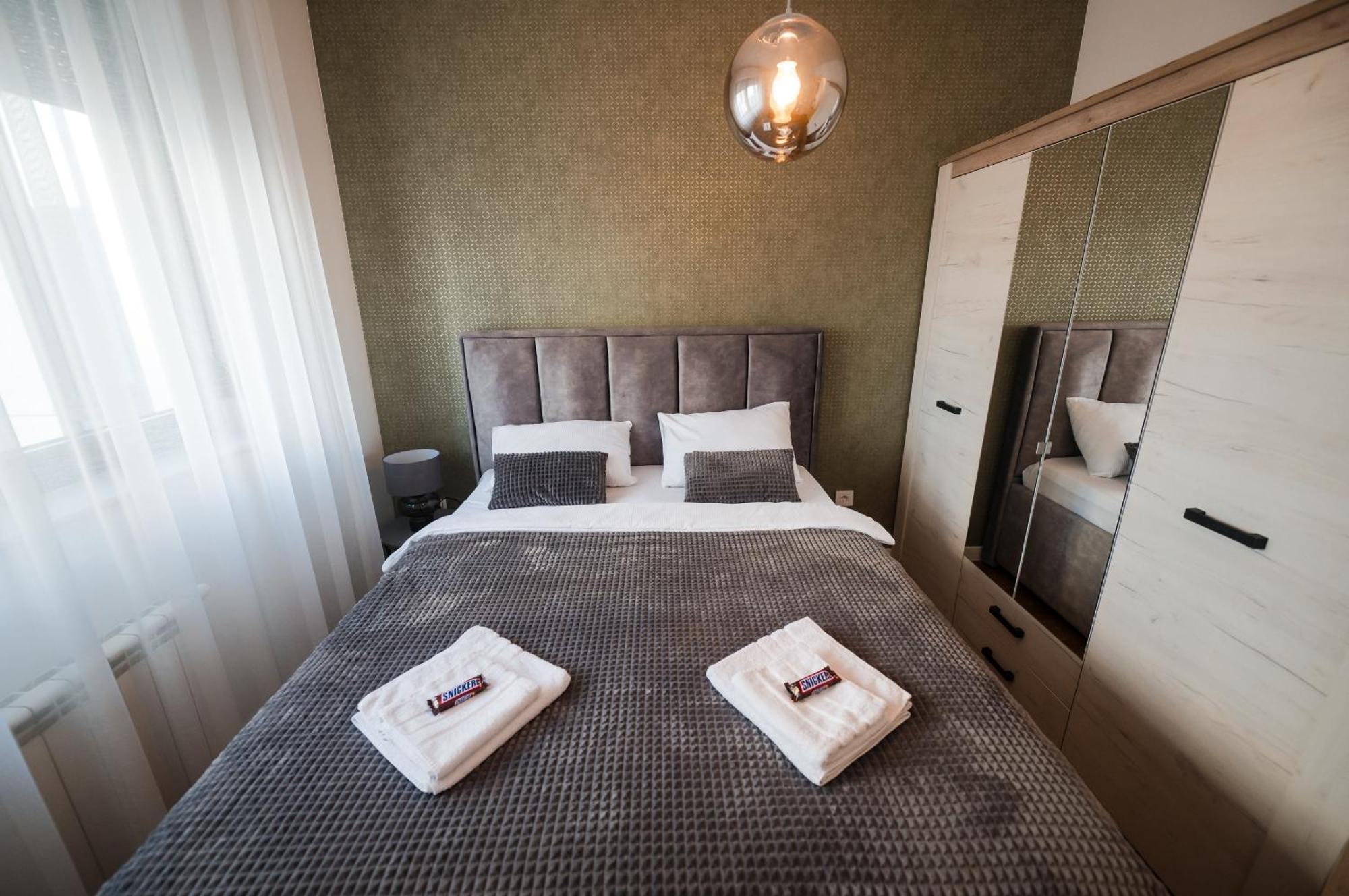 Apartman City Charm Banja Luka Ngoại thất bức ảnh